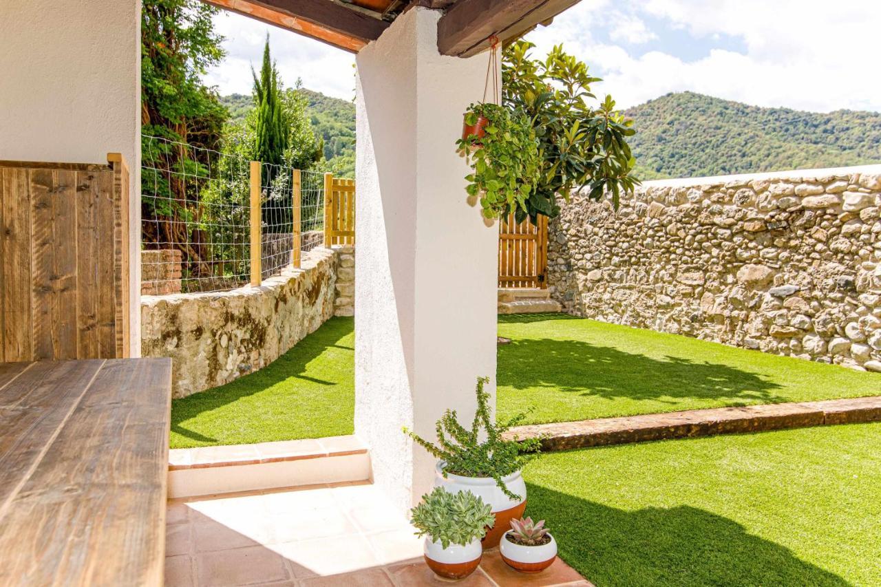 Вилла El Molino De Besalu Casa Con Jardin Экстерьер фото